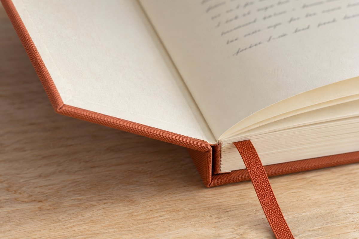 Hardcover Notebooks: Rigid Covers